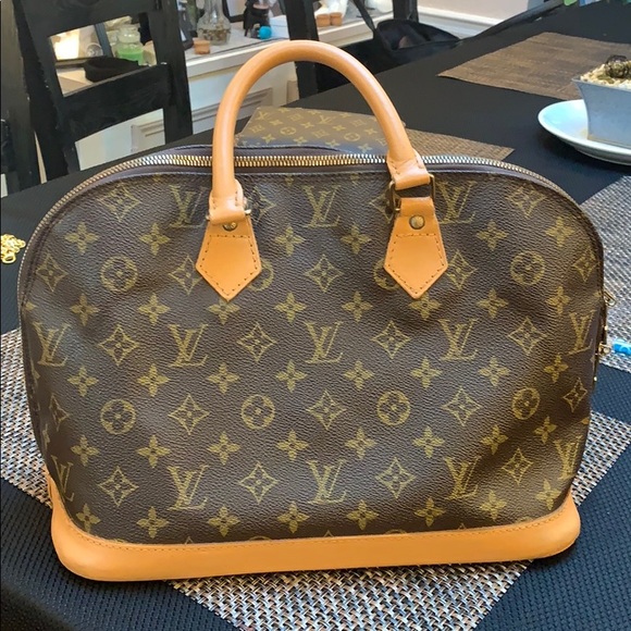 Louis Vuitton Handbags - LV alma monogram vintage